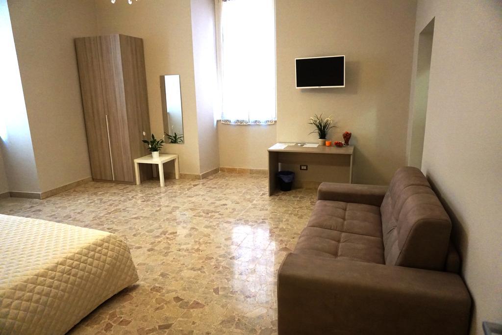 Residence Stendhal Guest House Civitavecchia Eksteriør bilde