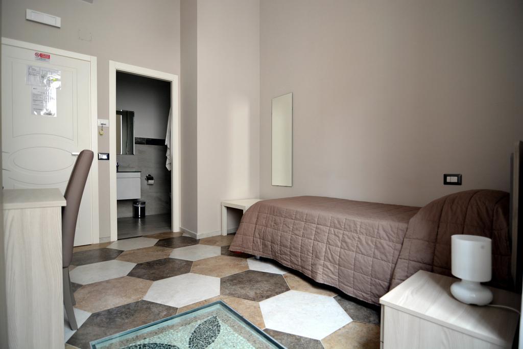 Residence Stendhal Guest House Civitavecchia Eksteriør bilde