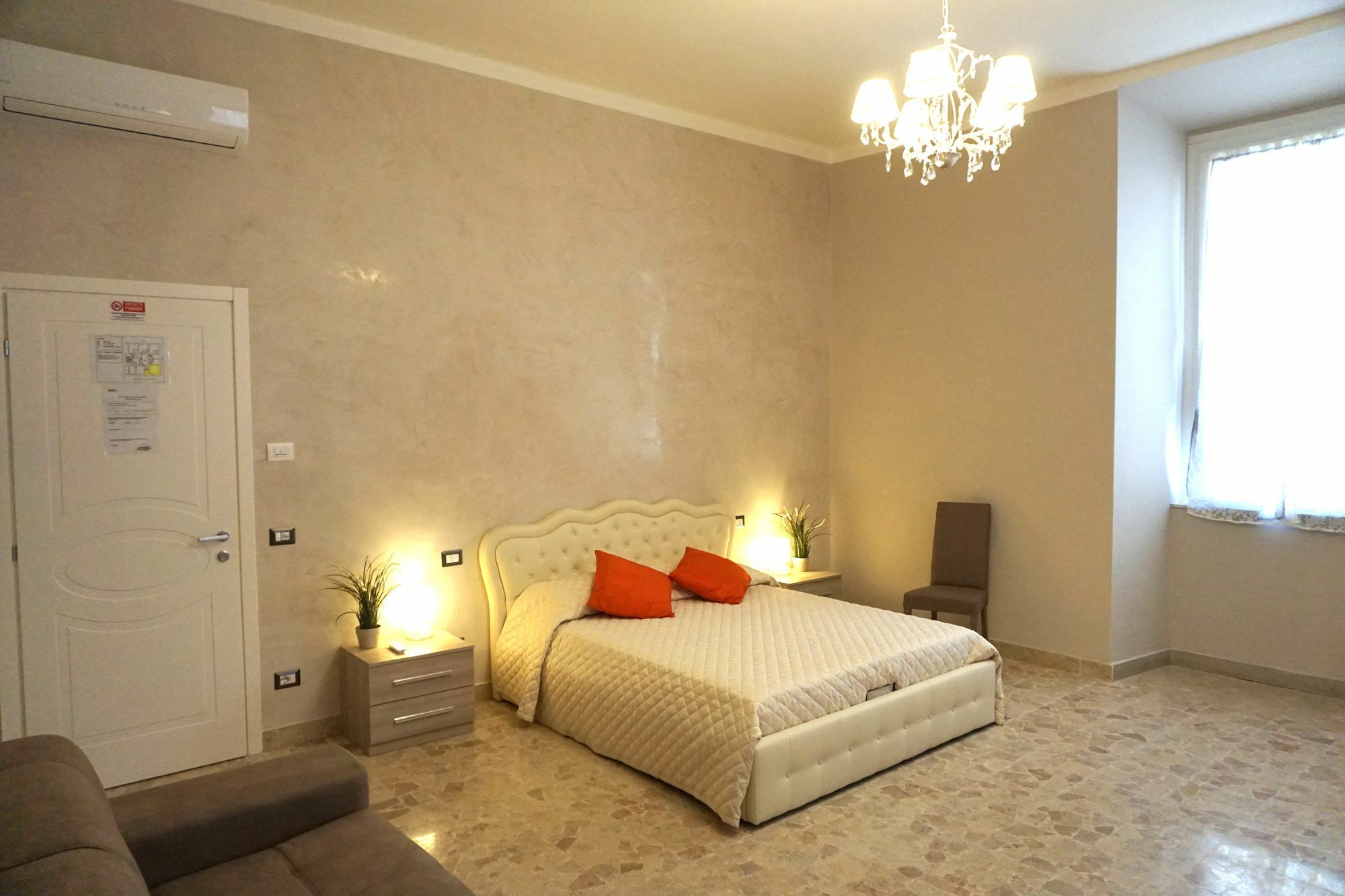 Residence Stendhal Guest House Civitavecchia Eksteriør bilde